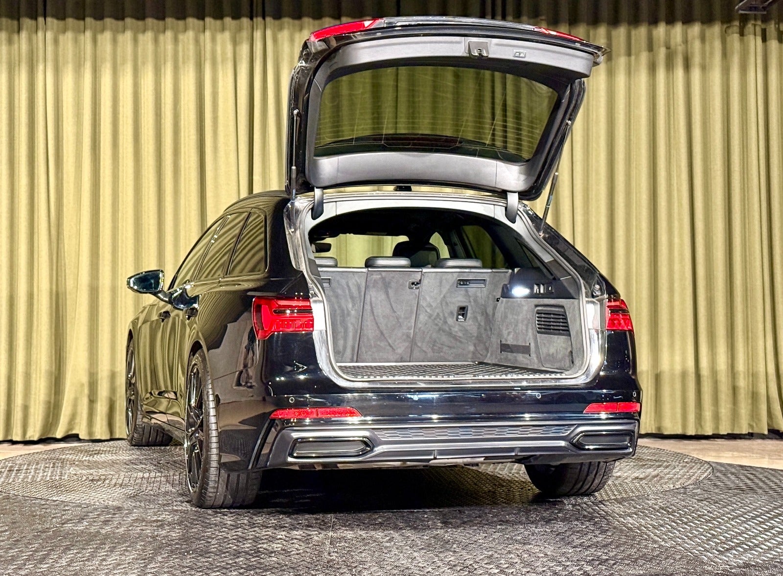 Billede af Audi A6 2,0 TDi 190 S-line Avant S-tr.