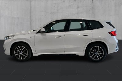 BMW iX1 eDrive20 M-Sport BMW iX1 eDrive20 M-Sport - 1