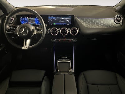 Mercedes EQA300 Progressive 4Matic Van