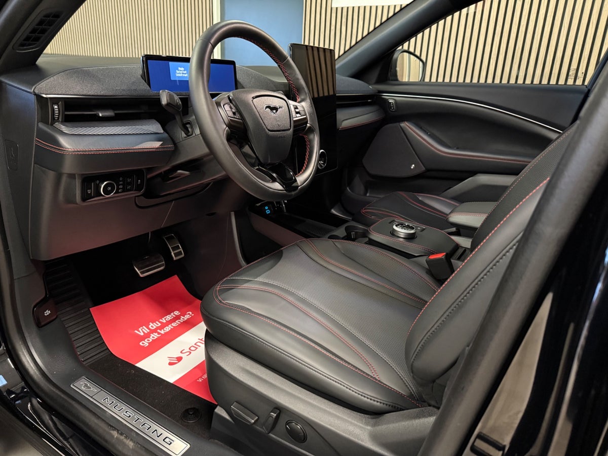 Ford Mustang Mach-E Premium Extended Range