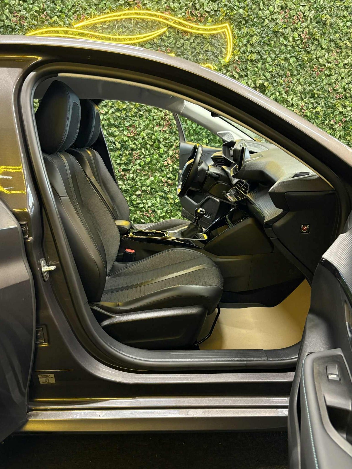 Billede af Peugeot 208 1,5 BlueHDi 100 Allure