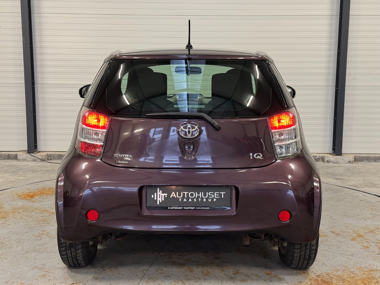 Toyota iQ 2011