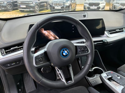 BMW iX1 eDrive20 M-Sport Premium