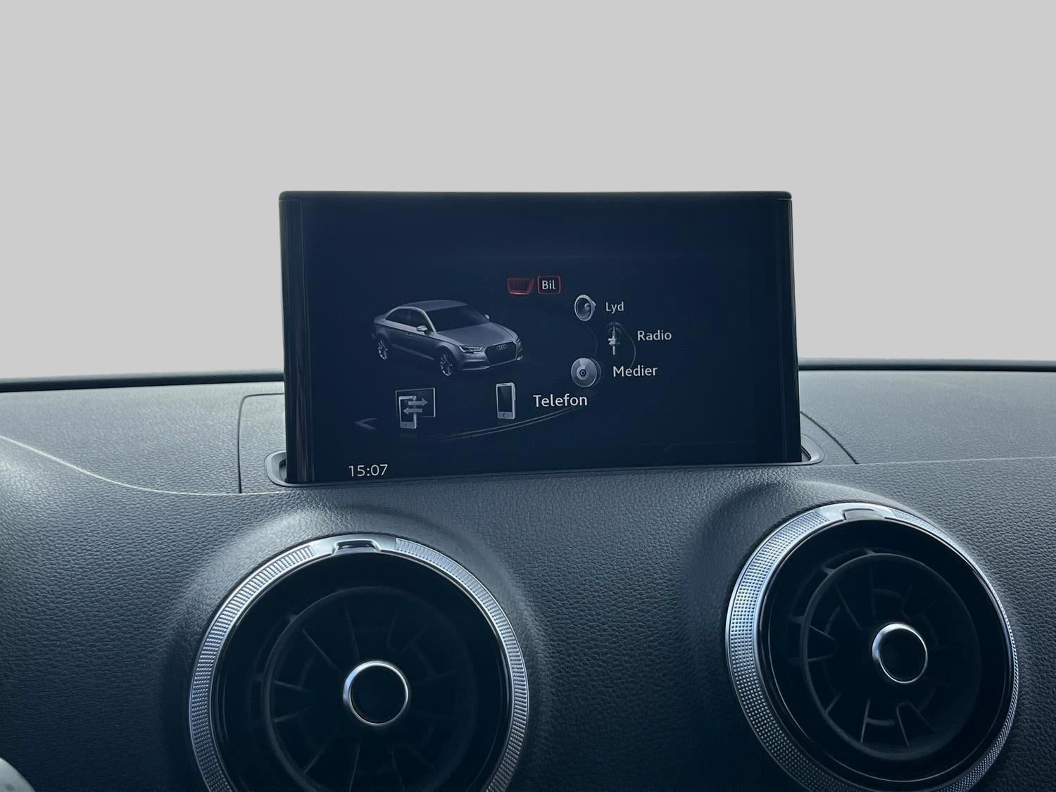 Billede af Audi A3 35 TDi S-line S-tr.