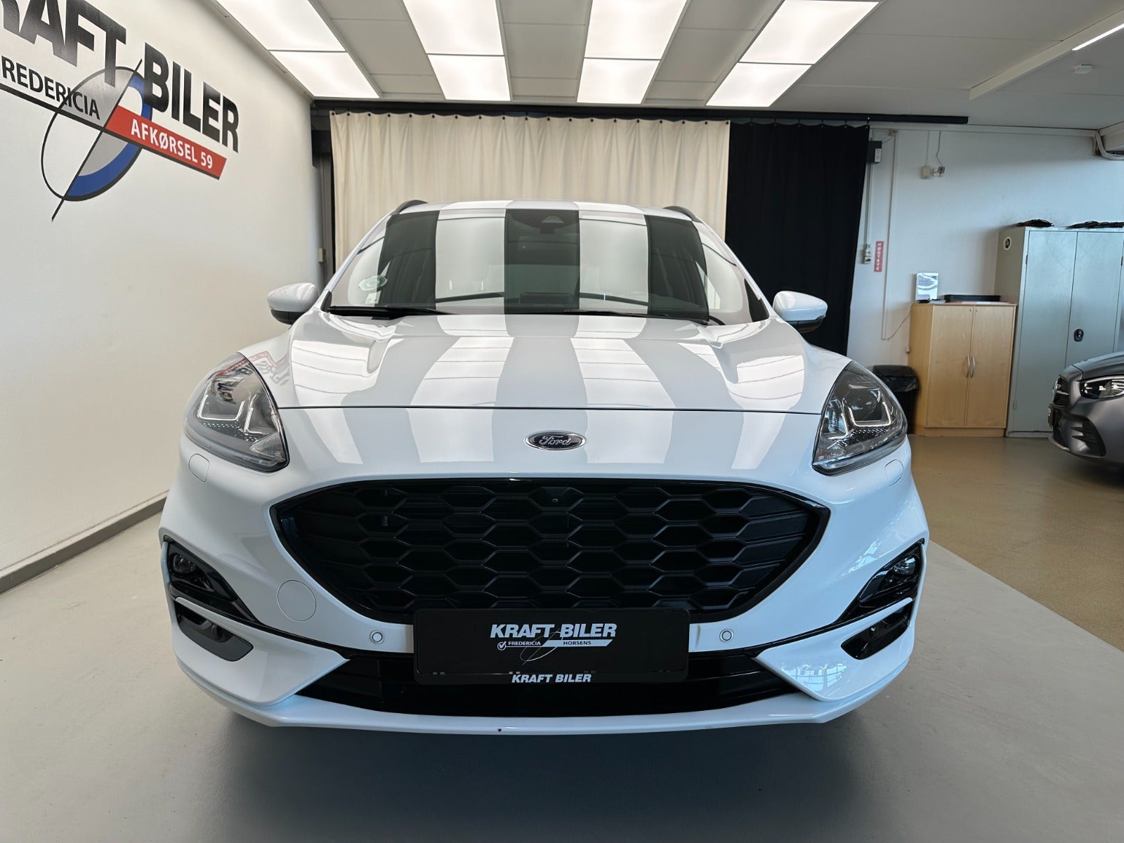 Billede af Ford Kuga 2,5 PHEV ST-Line CVT Van