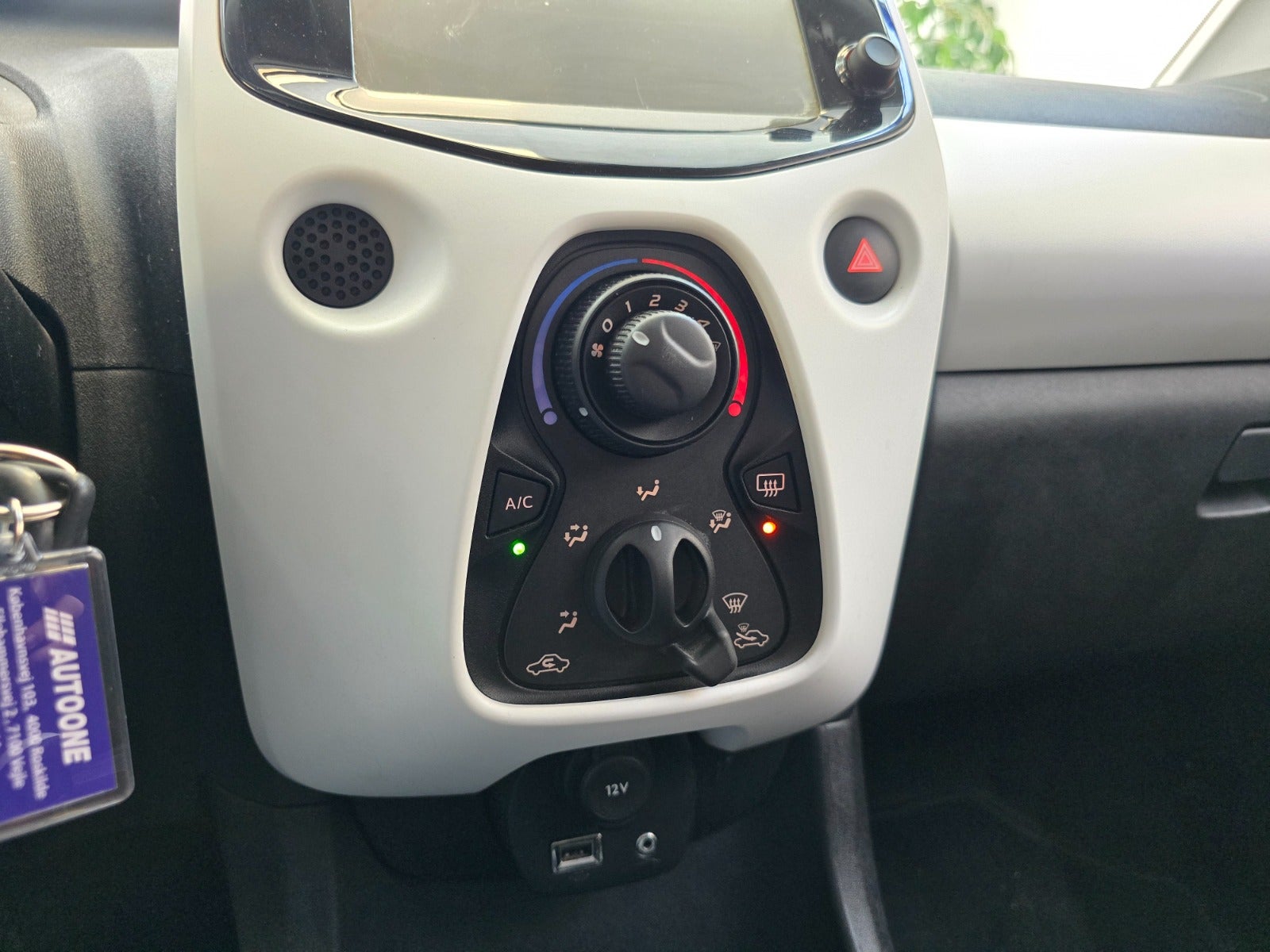 Billede af Peugeot 108 1,0 e-VTi 69 Allure