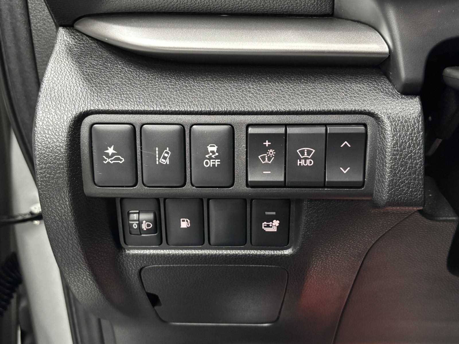 Billede af Mitsubishi Eclipse Cross 2,4 PHEV Intense CVT 4WD