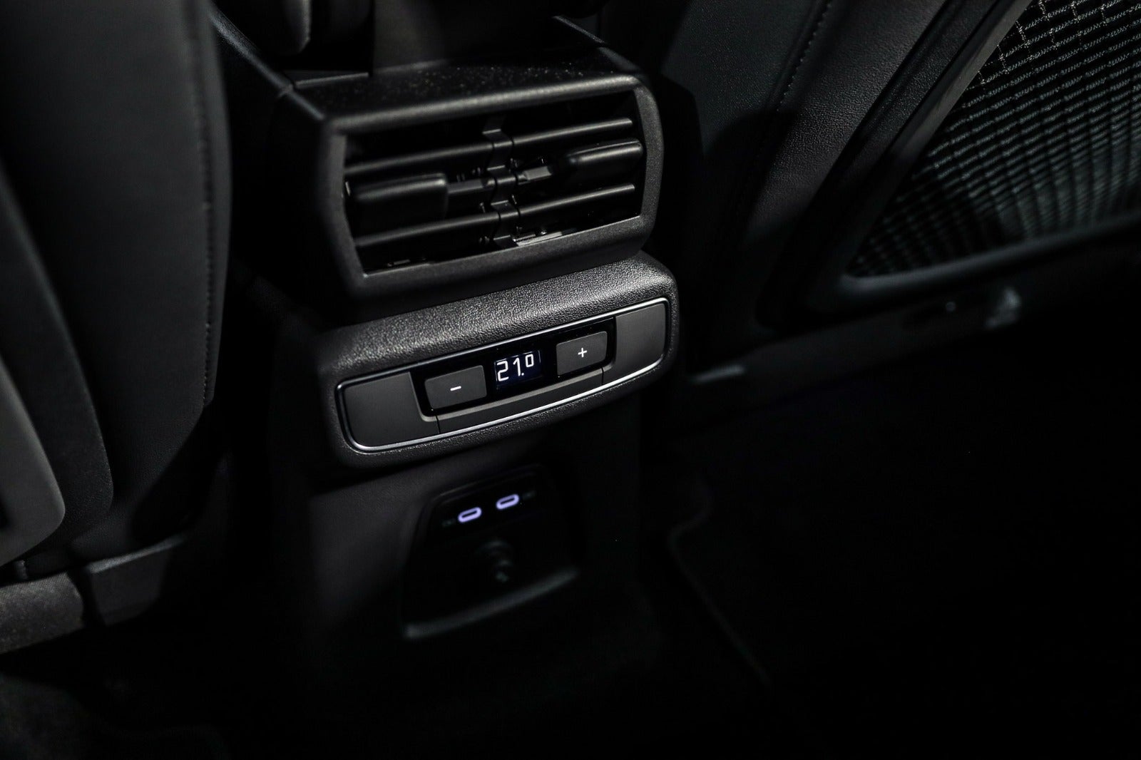 Billede af Audi Q4 e-tron 45 edition S-line