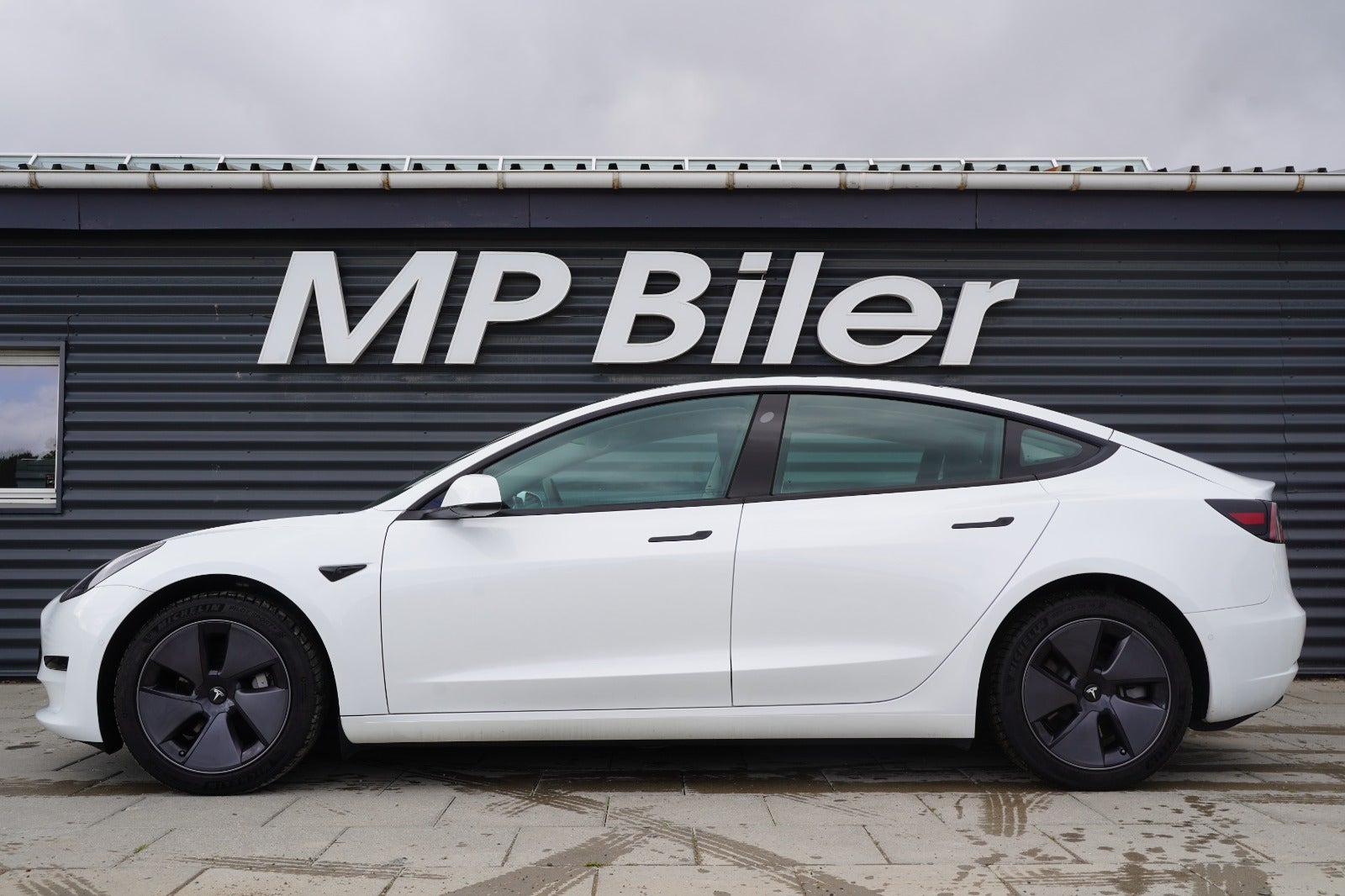 Billede af Tesla Model 3  RWD