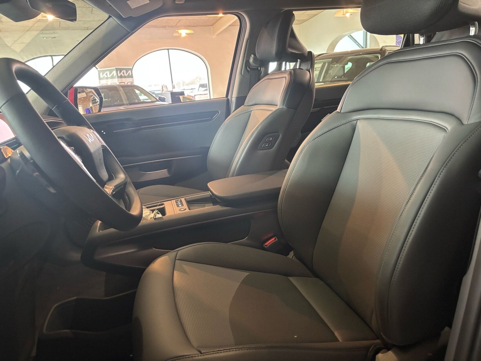 Kia EV9 Standard Range Upgrade RWD 7prs