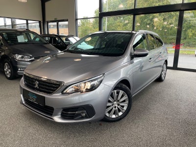 Peugeot 308 1,5 BlueHDi 130 Selection Sky SW 5d