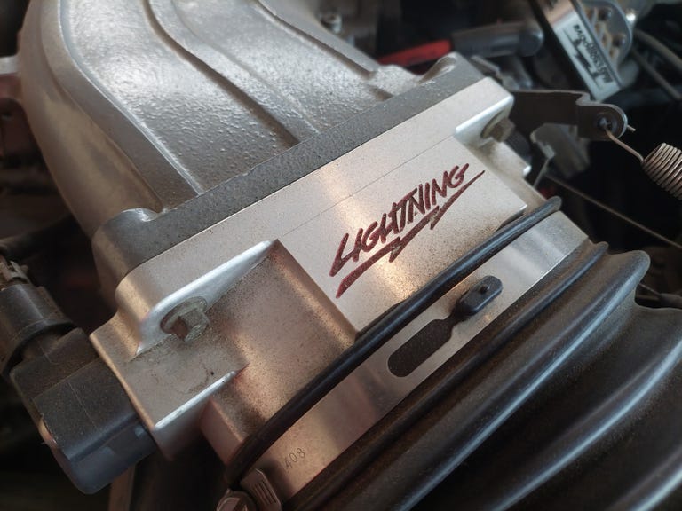 Ford F-150 SVT Lightning aut.