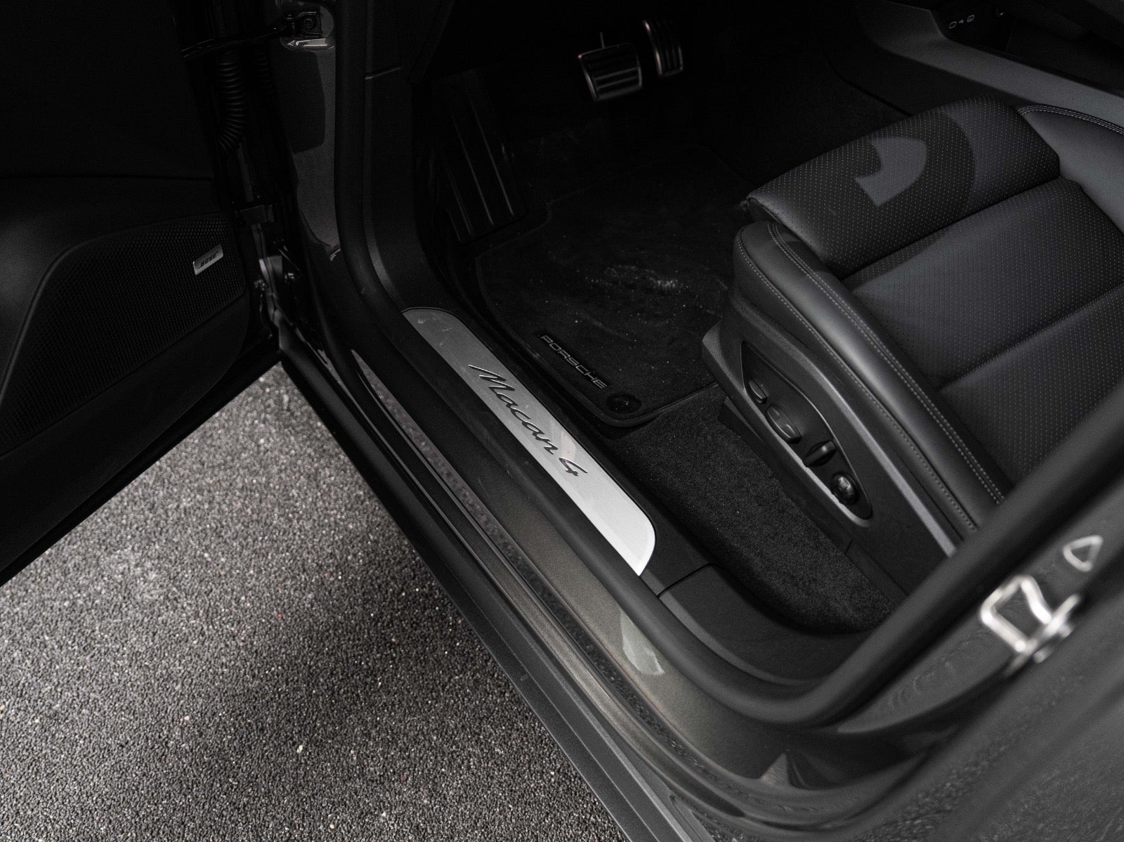 Gallery image 9 of 18