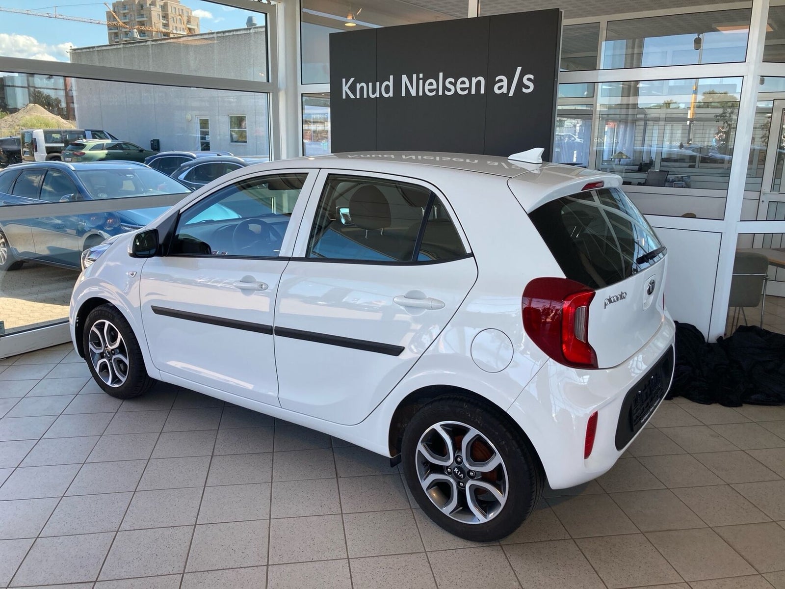 Kia Picanto MPi Attraction