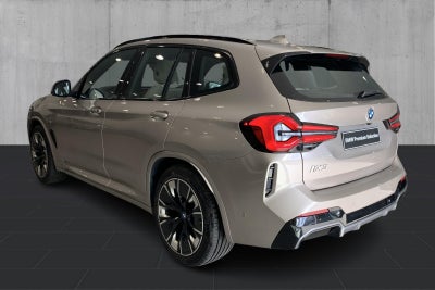 BMW iX3 Charged Plus M-Sport BMW iX3 Charged Plus M-Sport - 2