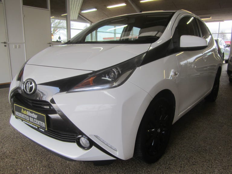 Toyota Aygo VVT-i x-press x-touch