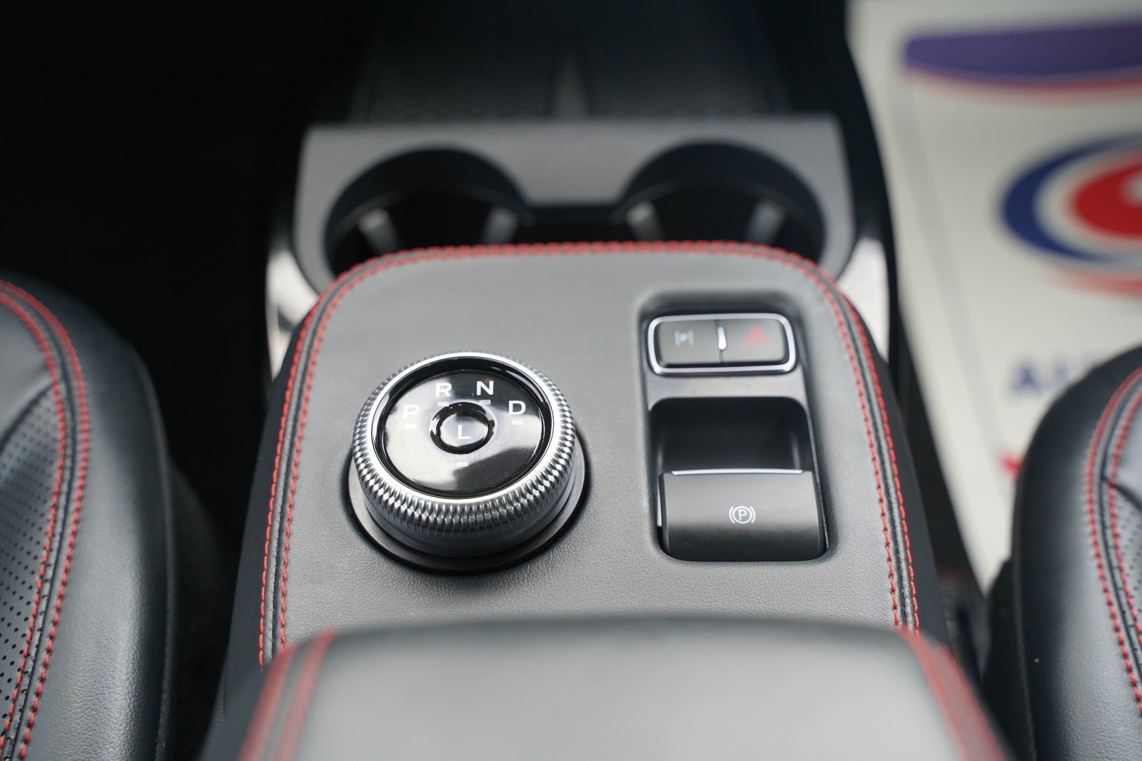 Billede af Ford Mustang Mach-E 75 Premium Standard Range AWD