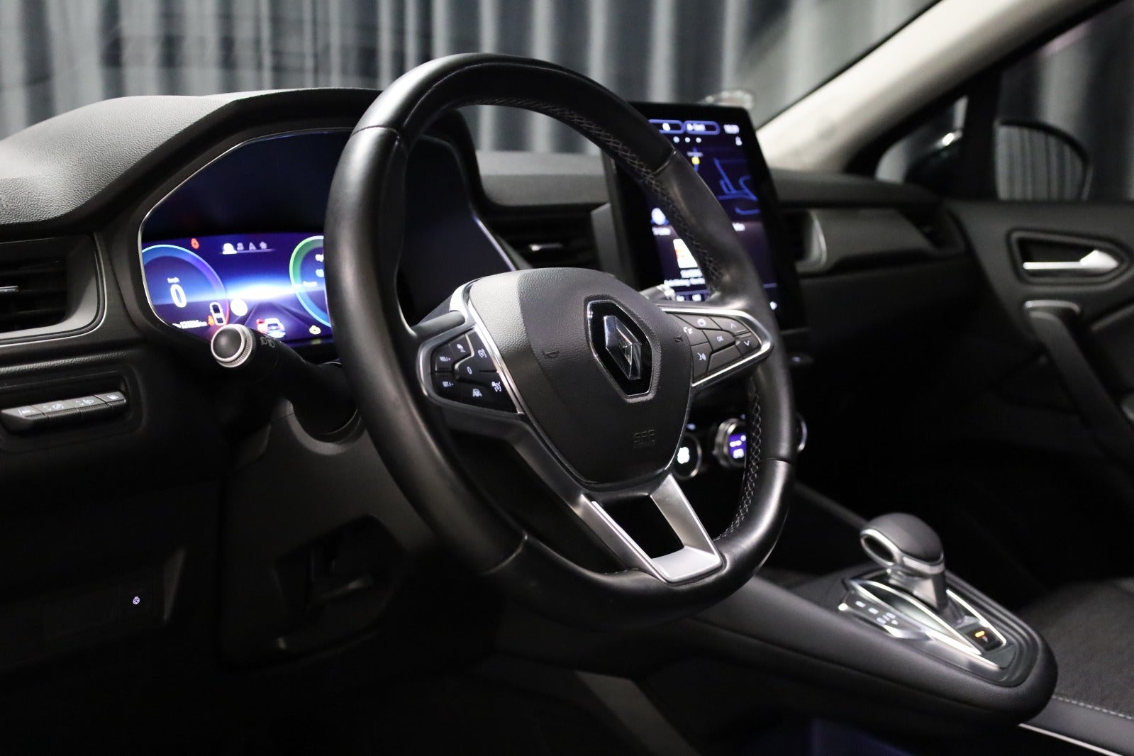 Renault Captur E-Tech Intens