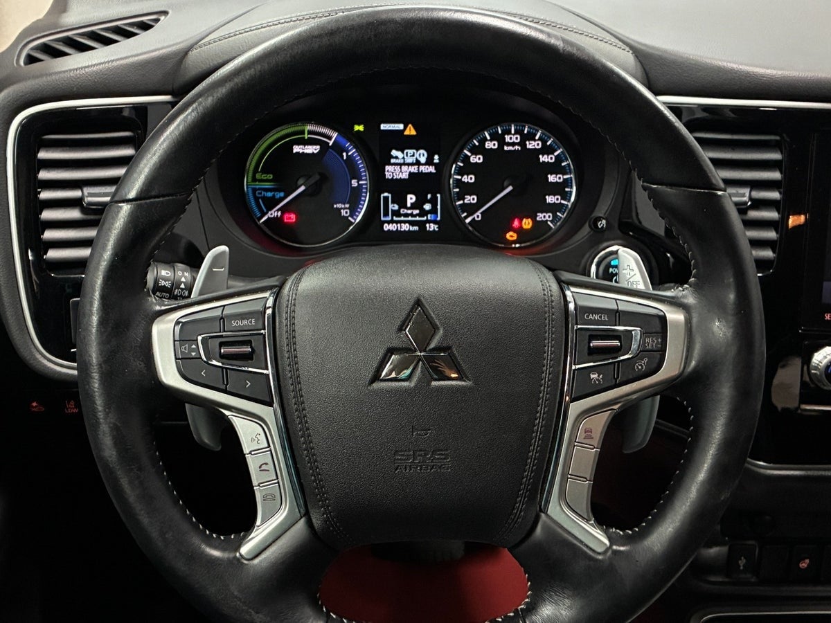 Billede af Mitsubishi Outlander 2,4 PHEV Intense CVT 4WD