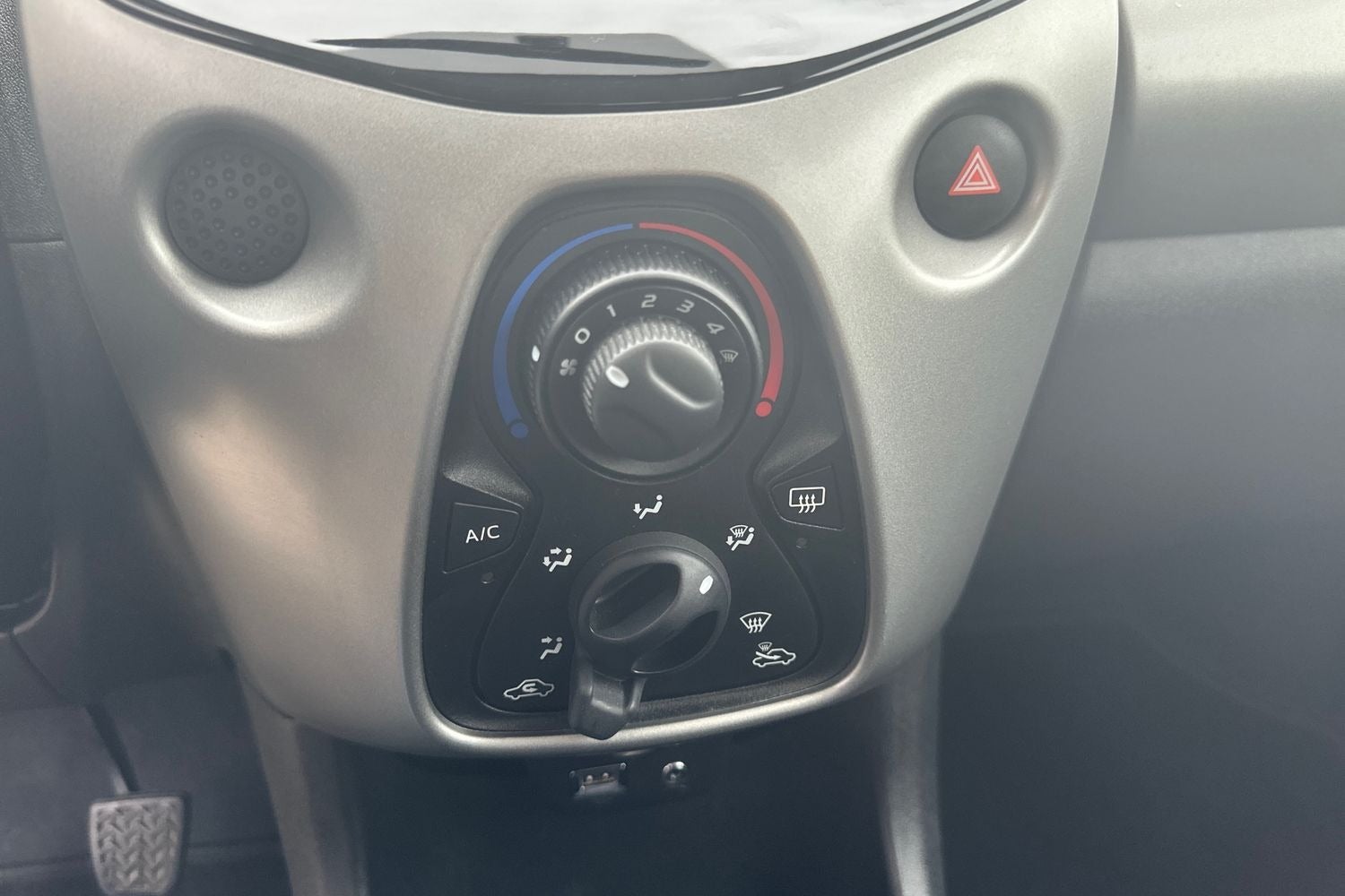 Billede af Citroën C1 1,0 VTi Iconic
