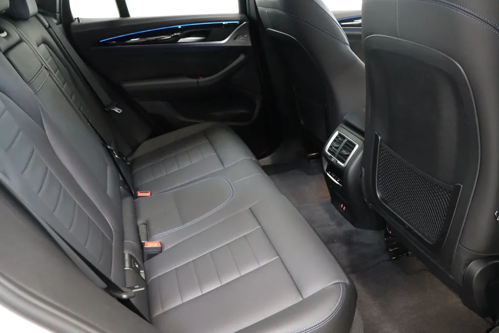 BMW iX3 Charged Plus M-Sport