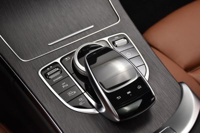 Mercedes C300 de AMG Line stc. aut.