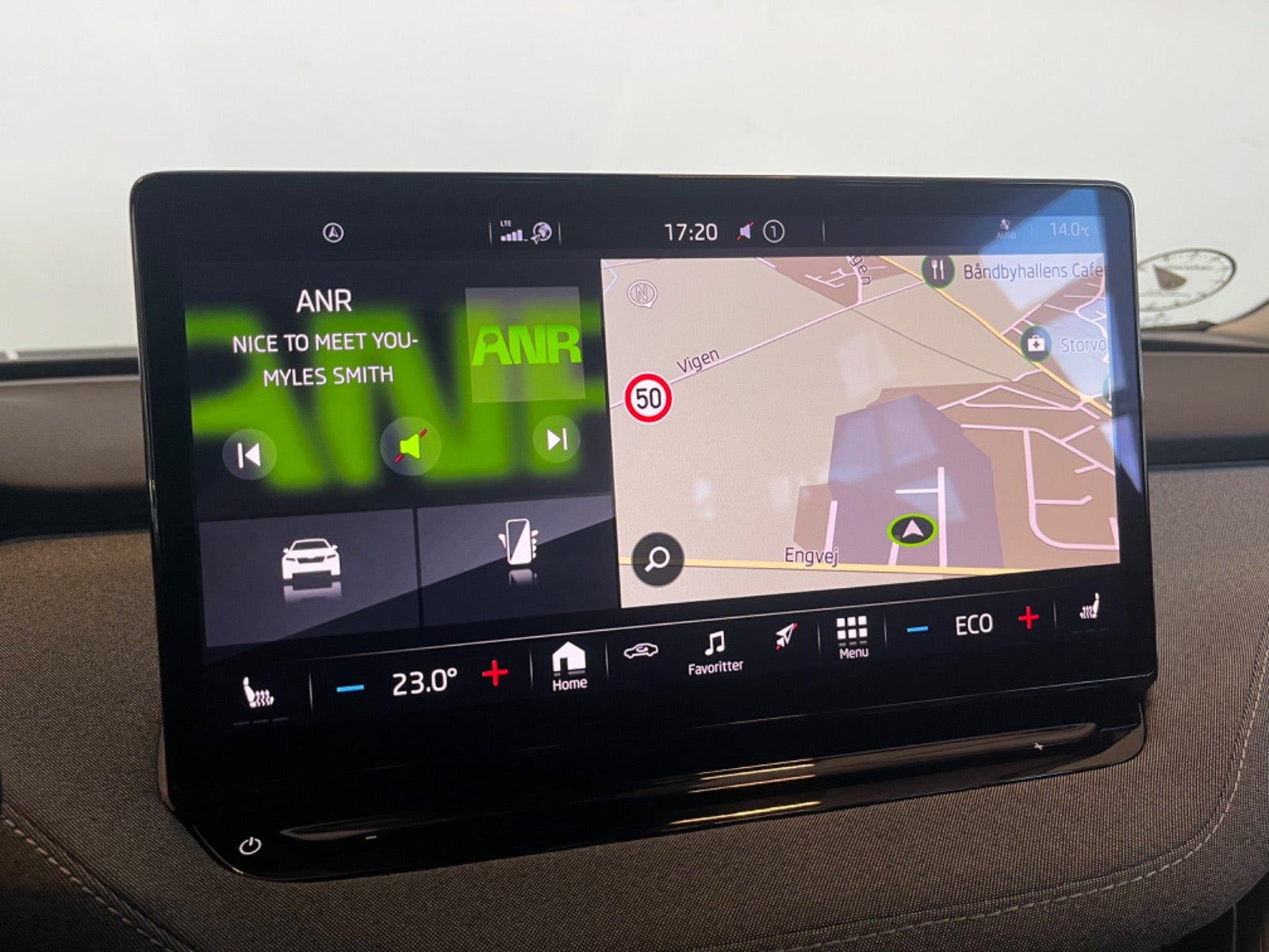 Skoda Enyaq iV Plus Loft