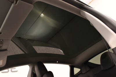 Tesla Model Y Long Range RWD