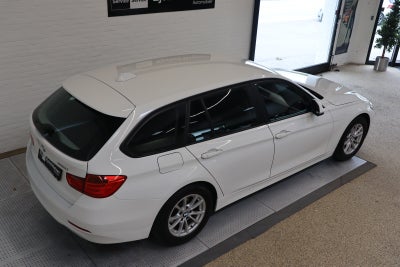 BMW 320i Touring