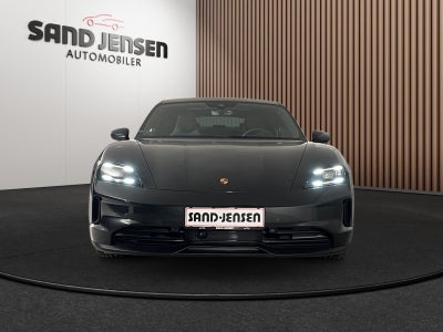 Porsche Taycan Performance+