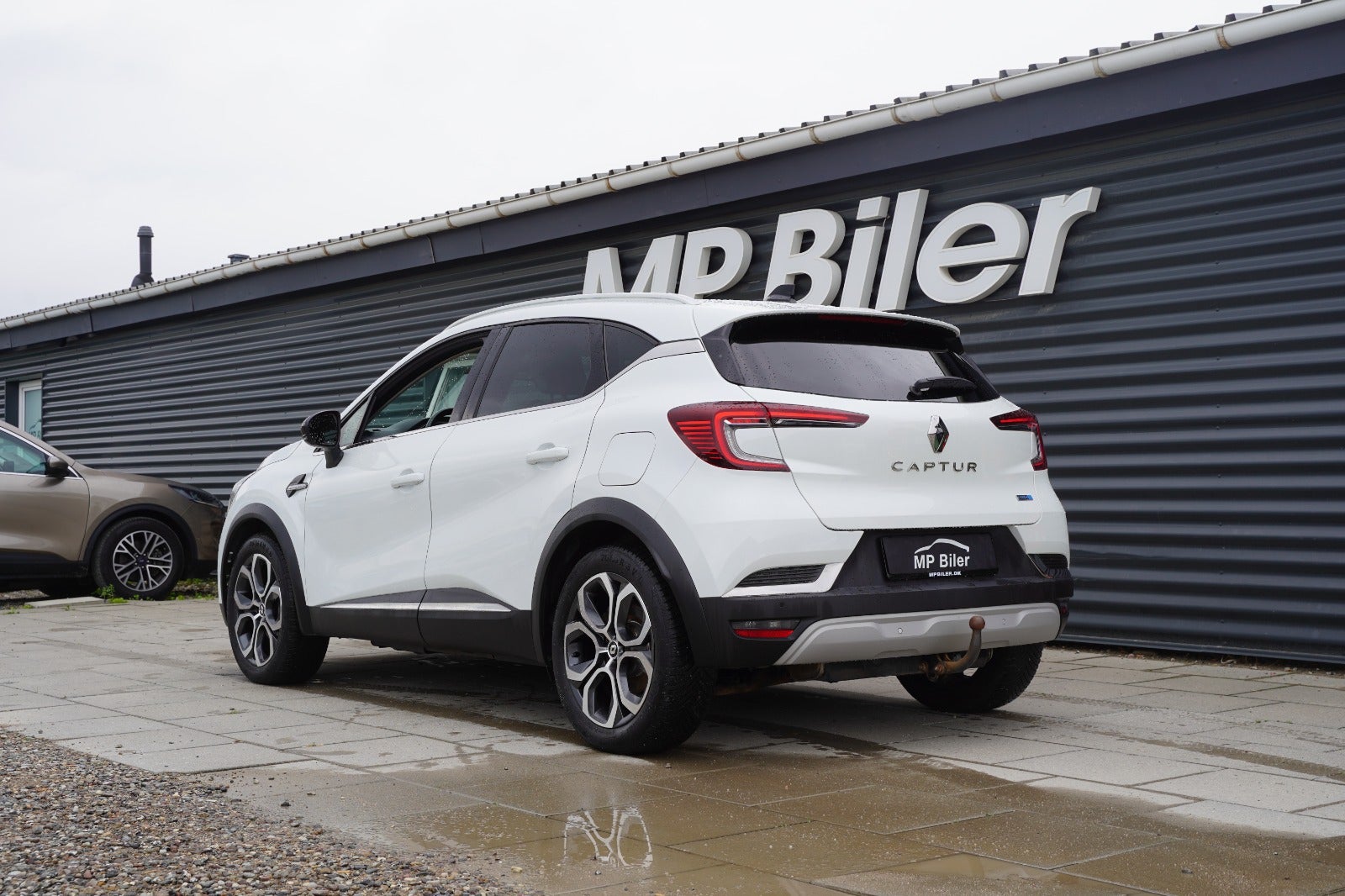 Billede af Renault Captur 1,6 E-Tech Intens