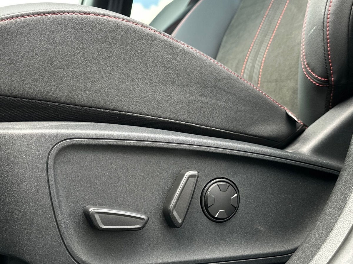 Ford Kuga PHEV ST-Line X CVT billede 17