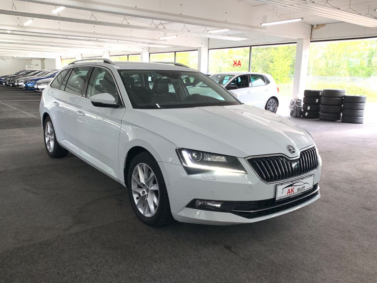 Skoda Superb TSi 150 Style Business Combi DSG