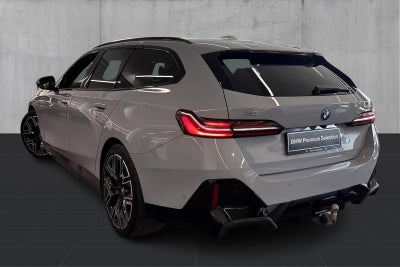 BMW i5 eDrive40 Touring M-Sport - 2
