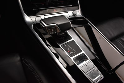 Audi A6 TFSi e S-line Avant quattro S-tr.