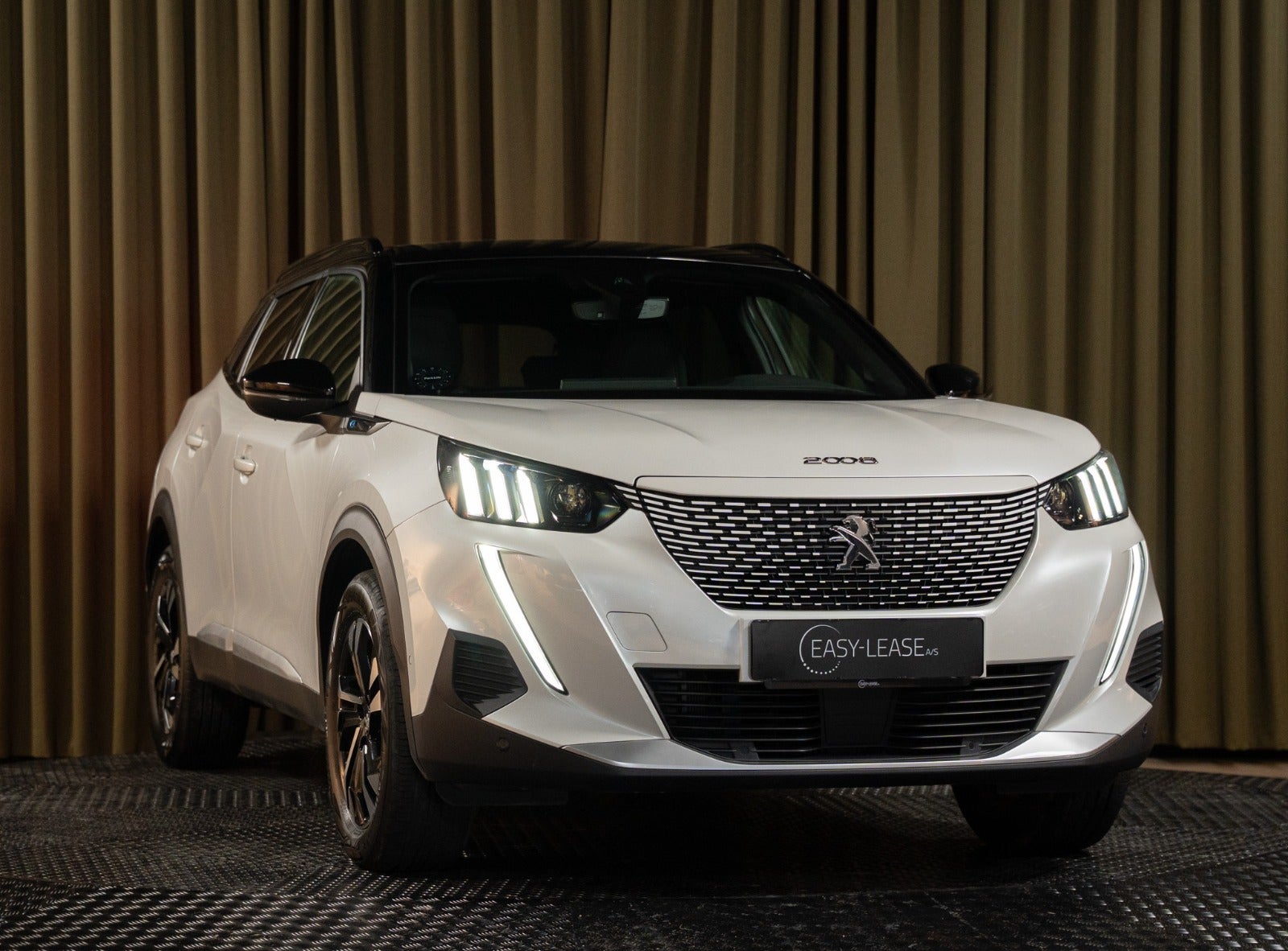 Billede af Peugeot e-2008 50 GT Sky