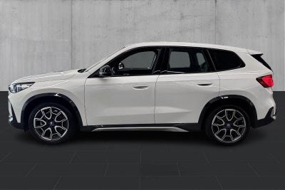 BMW iX1 xDrive30 X-Line 2023