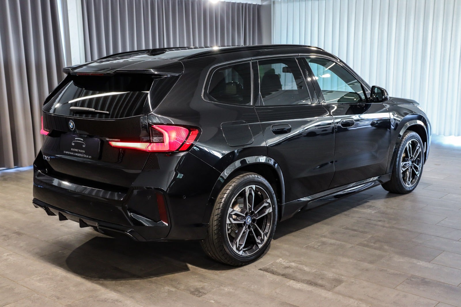 Billede af BMW iX1  xDrive30 M-Sport