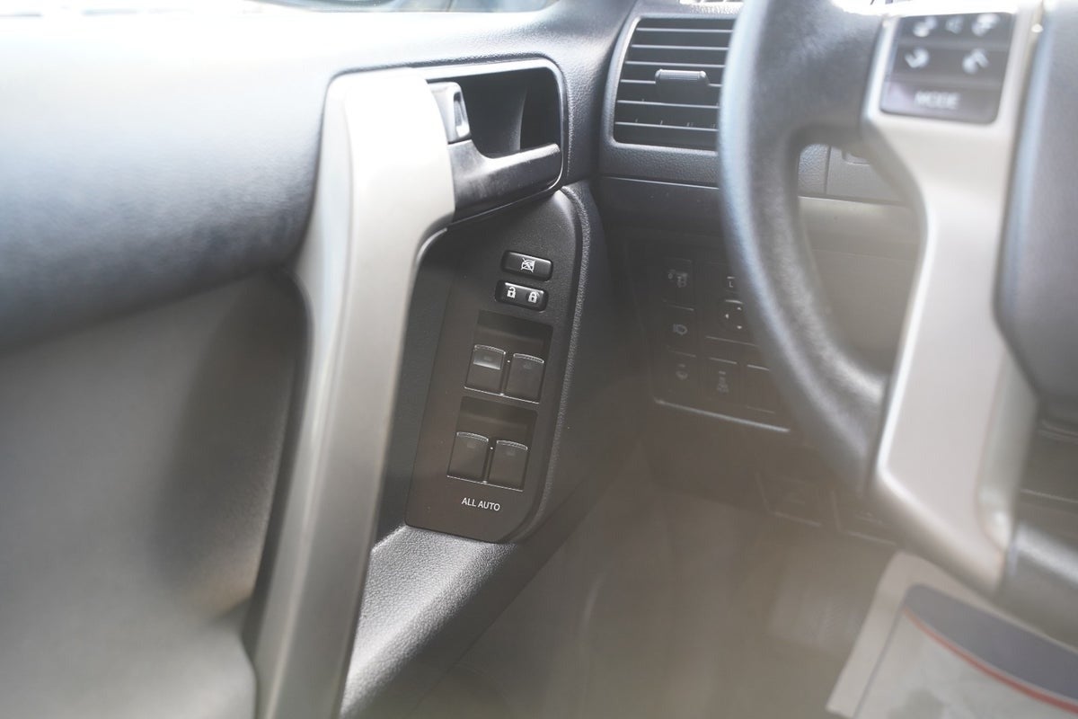 Billede af Toyota Land Cruiser 3,0 D-4D T3 aut. Van