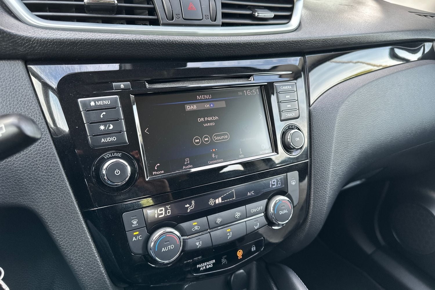 Billede af Nissan Qashqai 1,3 Dig-T 140 Acenta