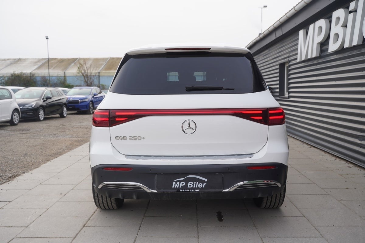 Billede af Mercedes EQB250+  AMG Line