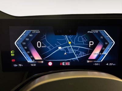 BMW iX xDrive40 Supercharged