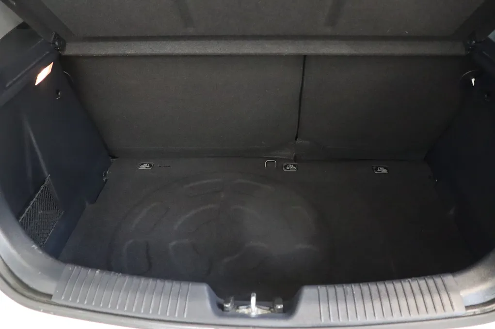 Kia Rio CVVT Attraction