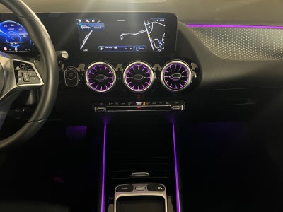 Mercedes EQA250+ Progressive Van