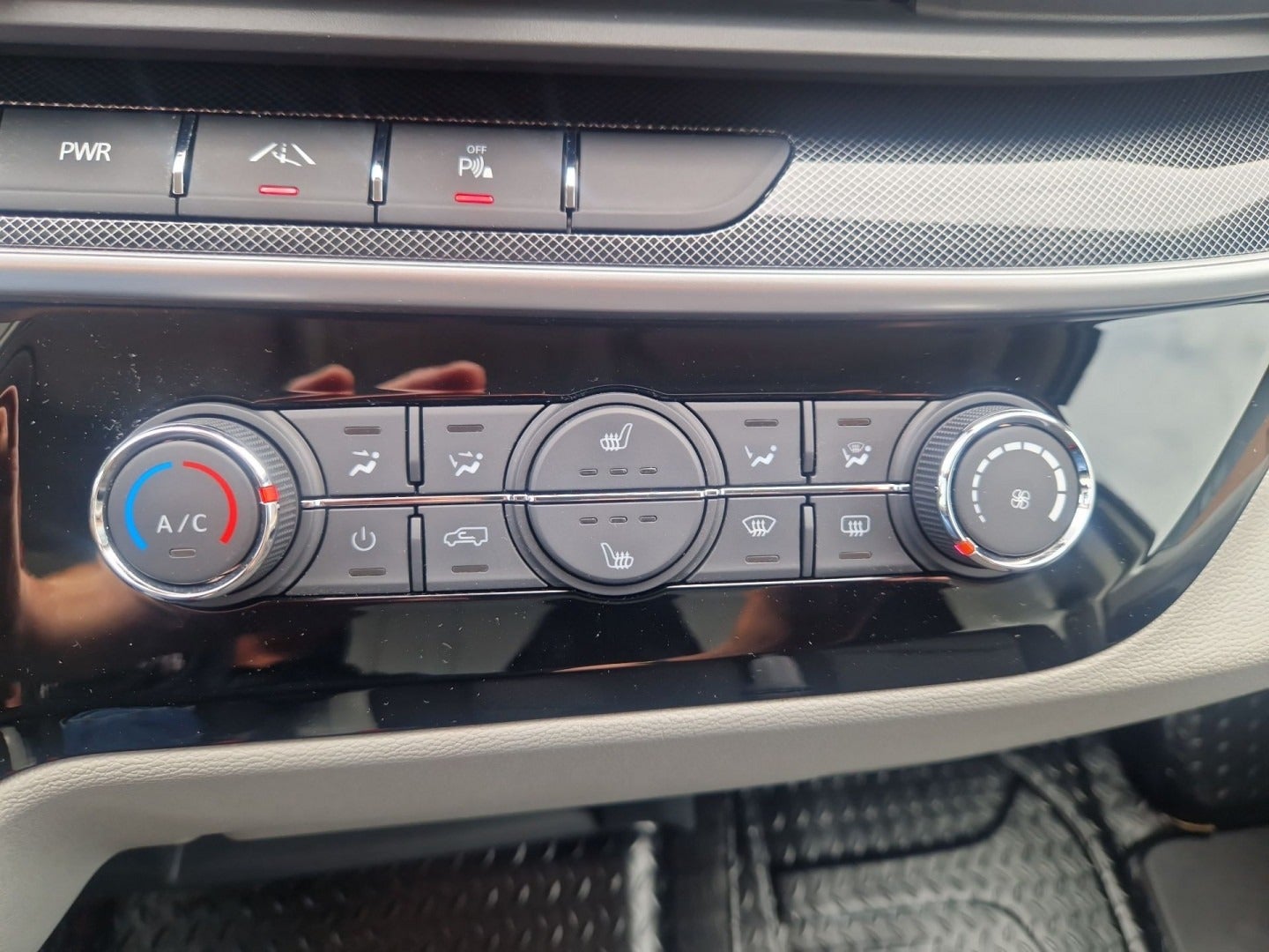 Billede af Maxus e-Deliver 9 72 L2H2 Kassevogn