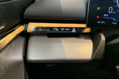 BMW i5 eDrive40 Touring Fully Charged