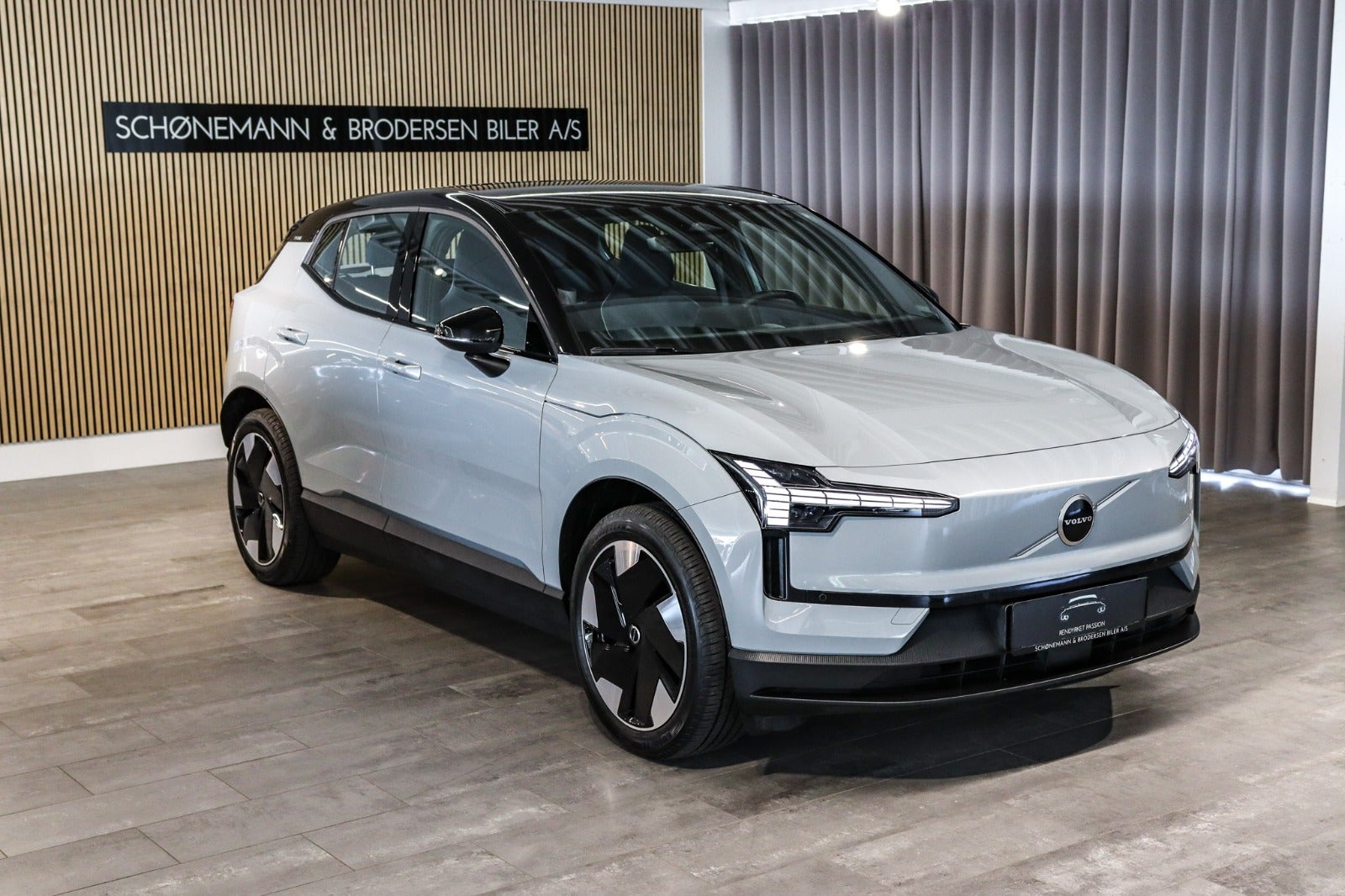 Billede af Volvo EX30  Extended Range Plus