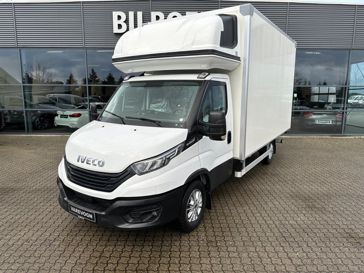 Iveco Daily 35S18 4100mm Box m/lift AG8