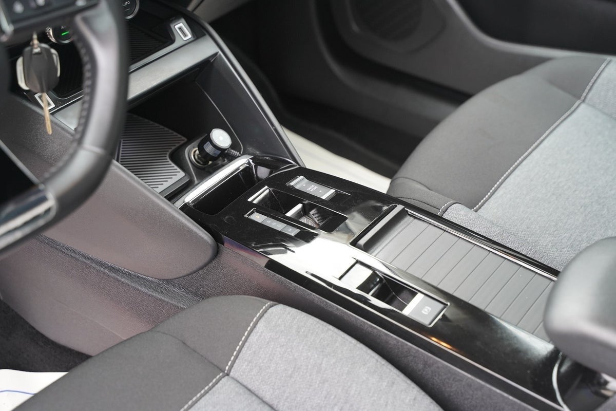 Billede af Citroën C4 1,5 BlueHDi 130 Feel EAT8