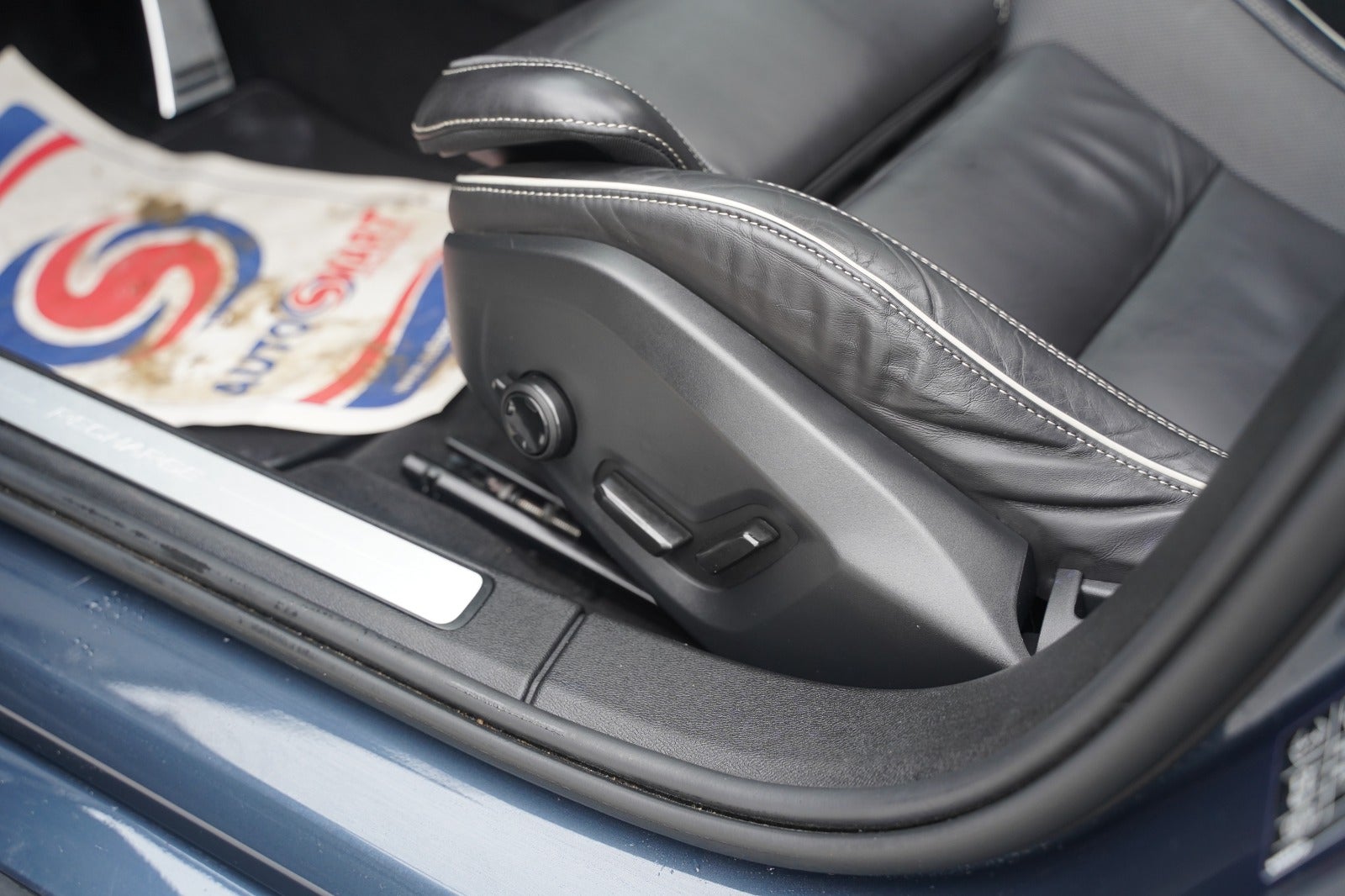 Billede af Volvo V60 2,0 T6 ReCharge R-Design aut. AWD